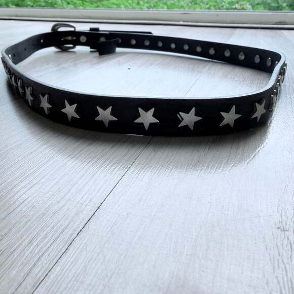 Brandy Melville Black Star Studded Belt Silver Hardware Y2K One Size - Picture 1 of 9